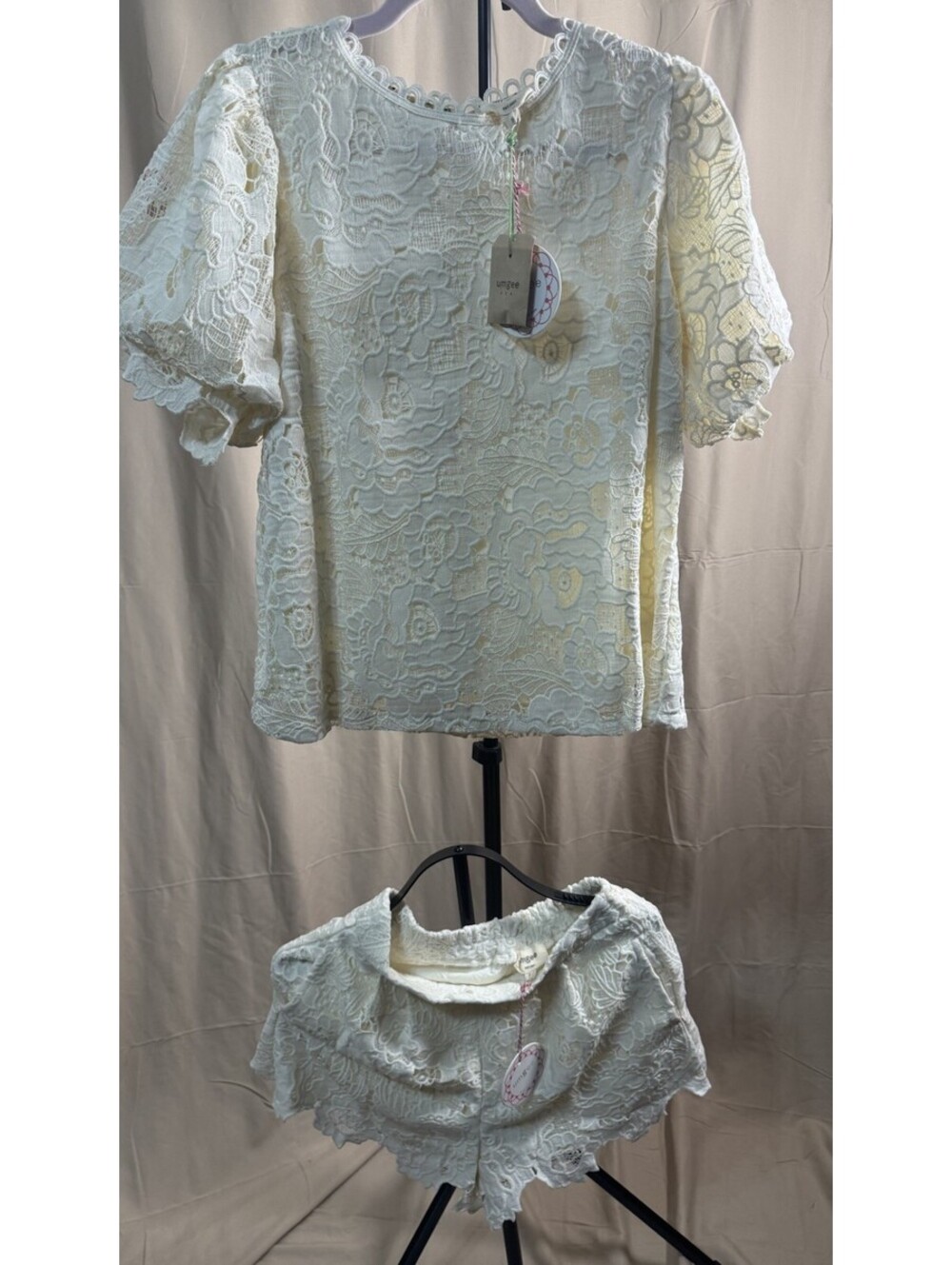NWT Umgee Small Ivory Floral Lace Puff Sleeve Top Shorts 2 Piece Set K8673 - Picture 10 of 10